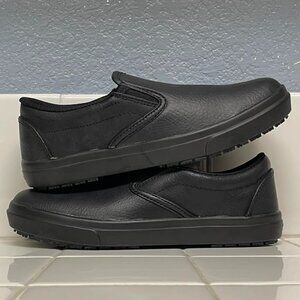 SR Max slip resistant shoes
